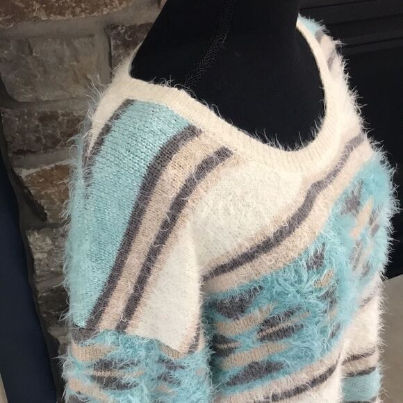 Xhilaration Women's Crew-neck Open-back Fluffy Sweater, M, Multi-color - Picture 3 of 7